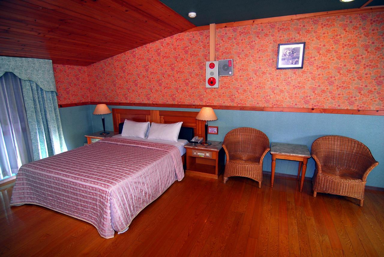Paiwei Motel Tchaj-nan Exteriér fotografie